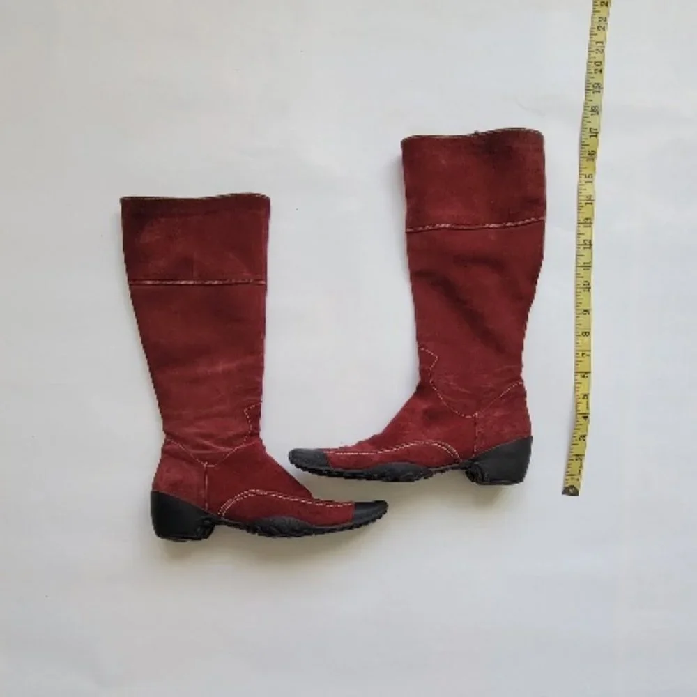 WOMENS TALL SUEDE BOOTS SIZE  38 1/2" USED - Picture 9 of 16
